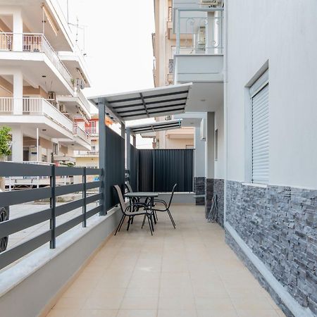 Sithoniars Luxury Ground Floor Apartment With Private Garden Neos Marmaras Eksteriør bilde