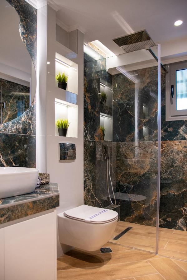 Sithoniars Luxury Ground Floor Apartment With Private Garden Neos Marmaras Eksteriør bilde