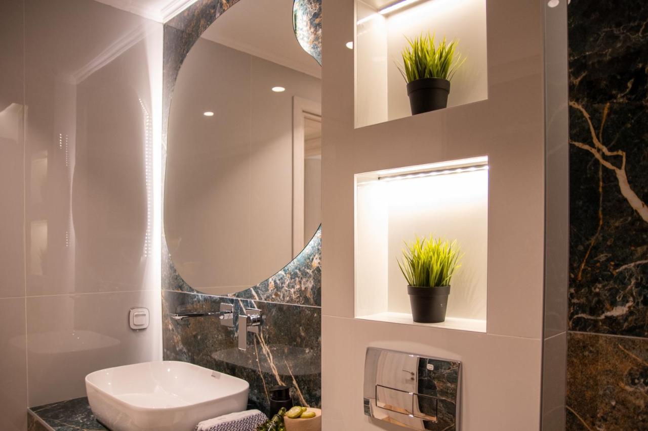 Sithoniars Luxury Ground Floor Apartment With Private Garden Neos Marmaras Eksteriør bilde