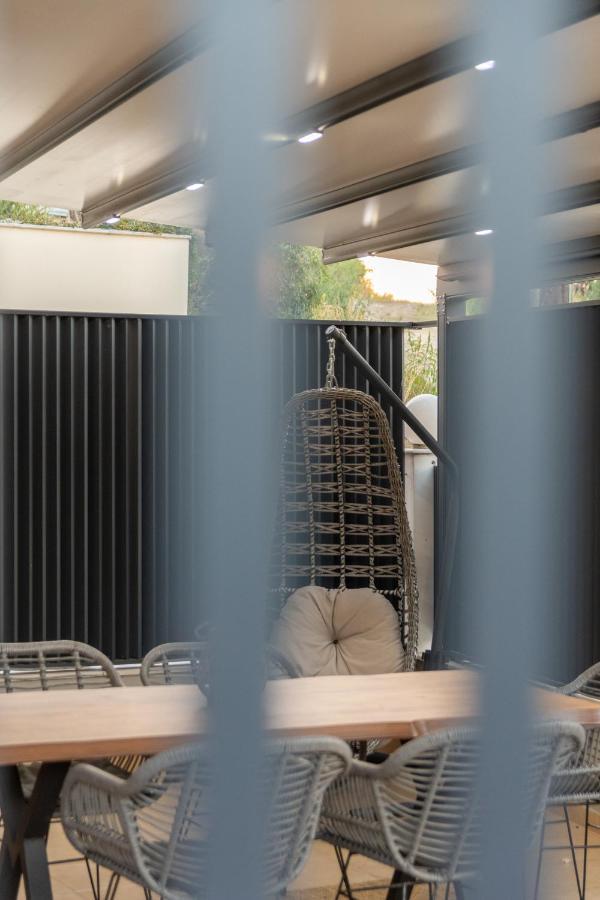 Sithoniars Luxury Ground Floor Apartment With Private Garden Neos Marmaras Eksteriør bilde